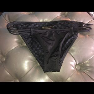 Victoria secret *cheeky bikini bottom*